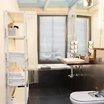 Casa Completa, Jardin Privado Y Garaje Vut 40-0616 Ferienhaus