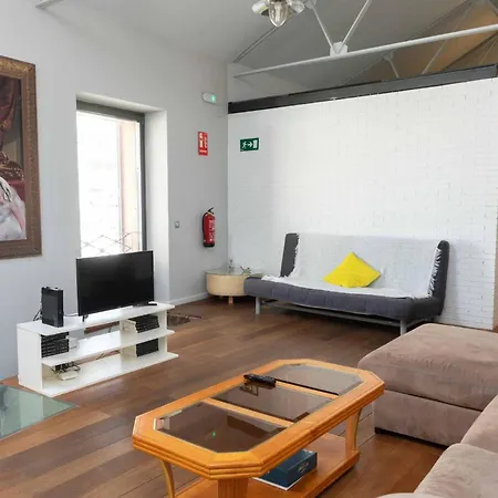 Casa Completa, Jardin Privado Y Garaje Vut 40-0616 Holiday home