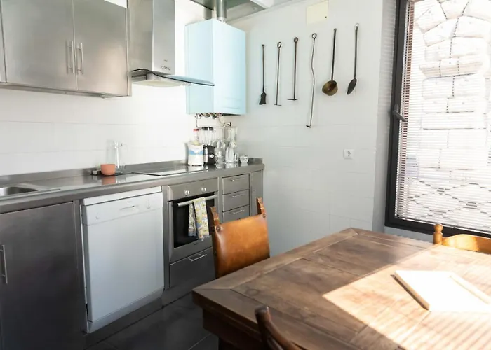 Casa Completa, Jardin Privado Y Garaje Vut 40-0616 * شقوبية